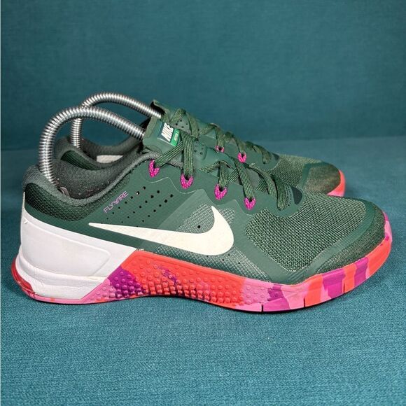 Size 6.5M/8Women - Nike Metcom 2 Flywire multicolor shoes - Picture 3 of 8
